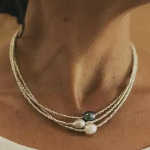 Velmos - Pärlchokerhalsband