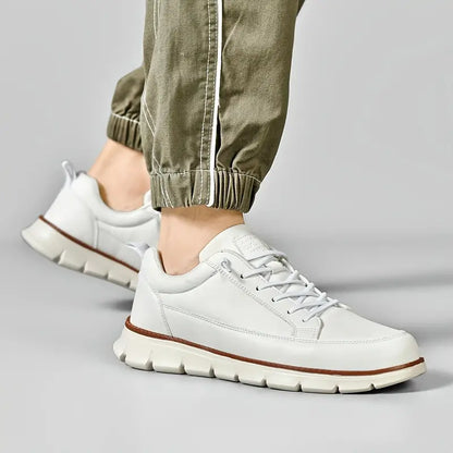 Axel – veganska lädersneakers